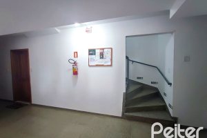 Apartamento à venda com 69m², 2 dormitórios, 1 vaga, no bairro Tristeza em Porto Alegre