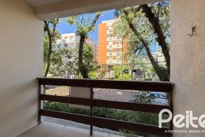 Apartamento à venda com 69m², 2 dormitórios, 1 vaga, no bairro Tristeza em Porto Alegre