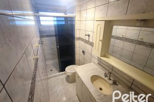 Apartamento à venda com 69m², 2 dormitórios, 1 vaga, no bairro Tristeza em Porto Alegre