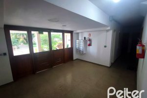 Apartamento à venda com 69m², 2 dormitórios, 1 vaga, no bairro Tristeza em Porto Alegre