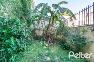Casa à venda com 134m², 3 dormitórios, 1 suíte, 2 vagas, no bairro Ipanema em Porto Alegre
