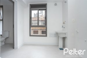 Apartamento à venda com 149m², 3 dormitórios, 3 suítes, 2 vagas, no bairro Tristeza em Porto Alegre
