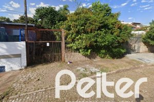 Terreno à venda com 330m², no bairro Cavalhada em Porto Alegre