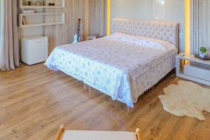 Casa em Condomínio à venda com 1400m², 5 dormitórios, 4 suítes, 10 vagas, no bairro Cavalhada em PORTO ALEGRE