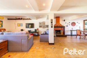 Casa em Condomínio à venda com 315m², 3 dormitórios, 3 suítes, 4 vagas, no bairro Cavalhada em PORTO ALEGRE