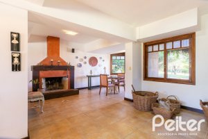 Casa em Condomínio à venda com 315m², 3 dormitórios, 3 suítes, 4 vagas, no bairro Cavalhada em PORTO ALEGRE