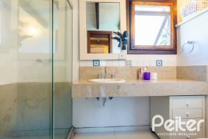 Casa em Condomínio à venda com 315m², 3 dormitórios, 3 suítes, 4 vagas, no bairro Cavalhada em PORTO ALEGRE