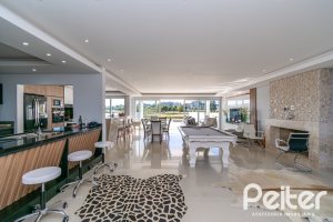 Casa em Condomínio à venda com 349m², 5 dormitórios, 5 suítes, 4 vagas, no bairro Terra Ville em PORTO ALEGRE