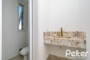 Casa em Condomínio à venda com 349m², 5 dormitórios, 5 suítes, 4 vagas, no bairro Terra Ville em PORTO ALEGRE