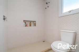 Casa em Condomínio à venda com 349m², 5 dormitórios, 5 suítes, 4 vagas, no bairro Terra Ville em PORTO ALEGRE