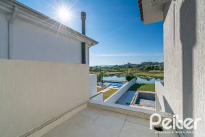 Casa em Condomínio à venda com 349m², 5 dormitórios, 5 suítes, 4 vagas, no bairro Terra Ville em PORTO ALEGRE