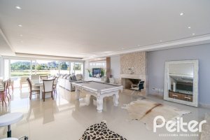 Casa em Condomínio à venda com 349m², 5 dormitórios, 5 suítes, 4 vagas, no bairro Terra Ville em PORTO ALEGRE