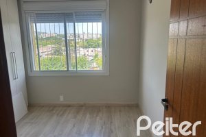 Apartamento à venda com 69m², 2 dormitórios, 1 vaga, no bairro Cristal em Porto Alegre