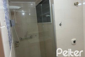 Apartamento à venda com 69m², 2 dormitórios, 1 vaga, no bairro Cristal em Porto Alegre