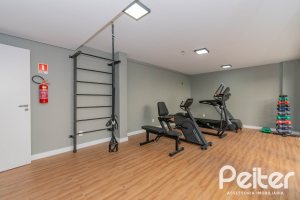 Apartamento à venda com 143m², 3 dormitórios, 1 suíte, 2 vagas, no bairro Tristeza em PORTO ALEGRE