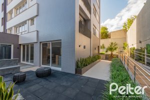 Apartamento à venda com 143m², 3 dormitórios, 1 suíte, 2 vagas, no bairro Tristeza em PORTO ALEGRE