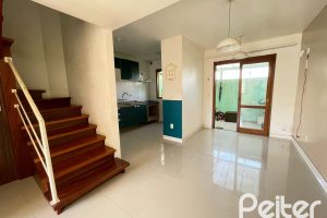 Casa em Condomínio à venda com 98m², 3 dormitórios, 1 suíte, 2 vagas, no bairro Espírito Santo em Porto Alegre