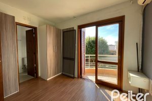 Casa em Condomínio à venda com 98m², 3 dormitórios, 1 suíte, 2 vagas, no bairro Espírito Santo em Porto Alegre