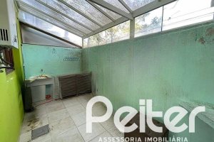 Casa em Condomínio à venda com 98m², 3 dormitórios, 1 suíte, 2 vagas, no bairro Espírito Santo em Porto Alegre