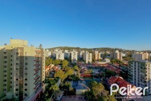 Apartamento à venda com 143m², 3 dormitórios, 1 suíte, 2 vagas, no bairro Tristeza em PORTO ALEGRE