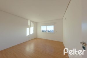 Apartamento à venda com 143m², 3 dormitórios, 1 suíte, 2 vagas, no bairro Tristeza em PORTO ALEGRE