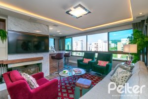 Apartamento à venda com 143m², 3 dormitórios, 1 suíte, 2 vagas, no bairro Tristeza em PORTO ALEGRE