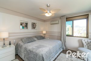 Apartamento à venda com 143m², 3 dormitórios, 1 suíte, 2 vagas, no bairro Tristeza em PORTO ALEGRE