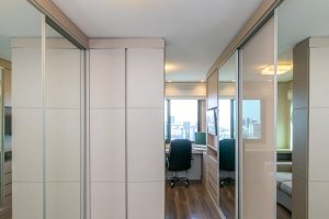 Apartamento à venda com 143m², 3 dormitórios, 1 suíte, 2 vagas, no bairro Tristeza em PORTO ALEGRE