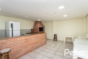Cobertura à venda com 213m², 3 dormitórios, 1 suíte, 1 vaga, no bairro Tristeza em Porto Alegre