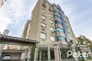 Cobertura à venda com 213m², 3 dormitórios, 1 suíte, 1 vaga, no bairro Tristeza em Porto Alegre