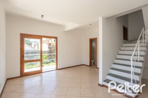 Casa em Condomínio à venda com 193m², 3 dormitórios, 1 suíte, 2 vagas, no bairro Nonoai em Porto Alegre