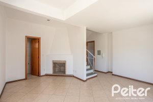 Casa em Condomínio à venda com 193m², 3 dormitórios, 1 suíte, 2 vagas, no bairro Nonoai em Porto Alegre