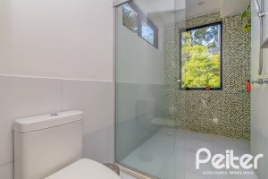 Casa em Condomínio à venda com 395m², 4 dormitórios, 4 suítes, 4 vagas, no bairro Alphaville em PORTO ALEGRE