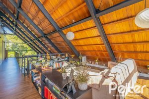 Casa em Condomínio à venda com 395m², 4 dormitórios, 4 suítes, 4 vagas, no bairro Alphaville em PORTO ALEGRE