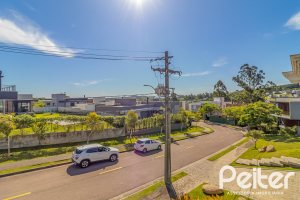 Casa em Condomínio à venda com 395m², 4 dormitórios, 4 suítes, 4 vagas, no bairro Alphaville em PORTO ALEGRE