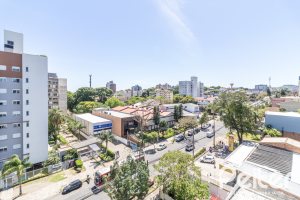 Apartamento à venda com 70m², 2 dormitórios, 1 vaga, no bairro Tristeza em Porto Alegre