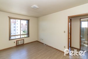 Apartamento à venda com 70m², 2 dormitórios, 1 vaga, no bairro Tristeza em Porto Alegre