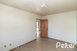 Apartamento à venda com 70m², 2 dormitórios, 1 vaga, no bairro Tristeza em Porto Alegre