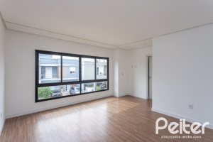 Casa em Condomínio à venda com 148m², 3 dormitórios, 3 suítes, 2 vagas, no bairro Ipanema em Porto Alegre