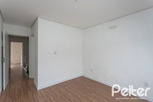 Casa em Condomínio à venda com 148m², 3 dormitórios, 3 suítes, 2 vagas, no bairro Ipanema em Porto Alegre