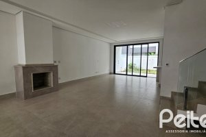 Casa em Condomínio à venda com 216m², 3 dormitórios, 3 suítes, 2 vagas, no bairro Ipanema em Porto Alegre