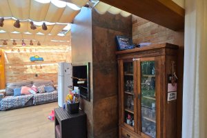 Casa em Condomínio à venda com 229m², 3 dormitórios, 3 suítes, 4 vagas, no bairro Cristal em Porto Alegre