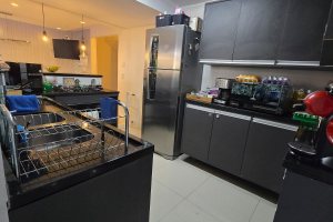 Casa em Condomínio à venda com 229m², 3 dormitórios, 3 suítes, 4 vagas, no bairro Cristal em Porto Alegre