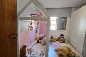 Casa em Condomínio à venda com 229m², 3 dormitórios, 3 suítes, 4 vagas, no bairro Cristal em Porto Alegre