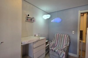 Casa em Condomínio à venda com 229m², 3 dormitórios, 3 suítes, 4 vagas, no bairro Cristal em Porto Alegre