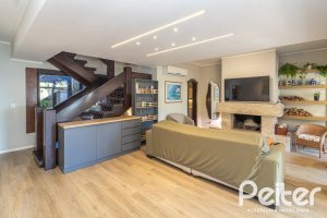 Casa em Condomínio à venda com 421m², 3 dormitórios, 3 suítes, 4 vagas, no bairro Tristeza em Porto Alegre