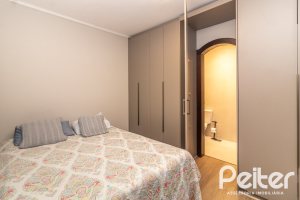 Casa em Condomínio à venda com 421m², 3 dormitórios, 3 suítes, 4 vagas, no bairro Tristeza em Porto Alegre