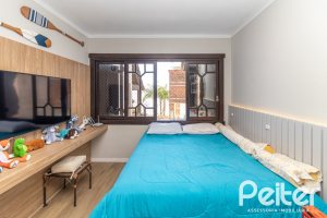 Casa em Condomínio à venda com 421m², 3 dormitórios, 3 suítes, 4 vagas, no bairro Tristeza em Porto Alegre