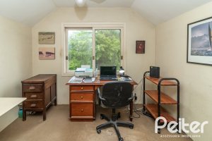 Casa em Condomínio à venda com 293m², 3 dormitórios, 1 suíte, 2 vagas, no bairro Tristeza em Porto Alegre