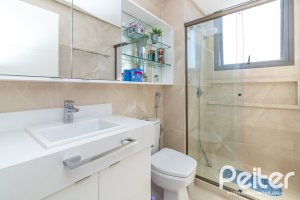 Apartamento à venda com 217m², 3 dormitórios, 3 suítes, 3 vagas, no bairro Tristeza em PORTO ALEGRE